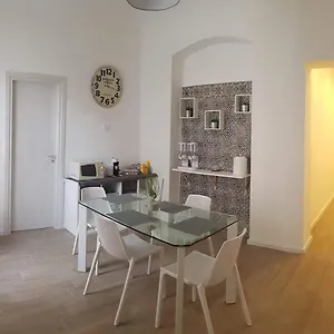 Affittacamere Dietro Il Massimo, Palermo